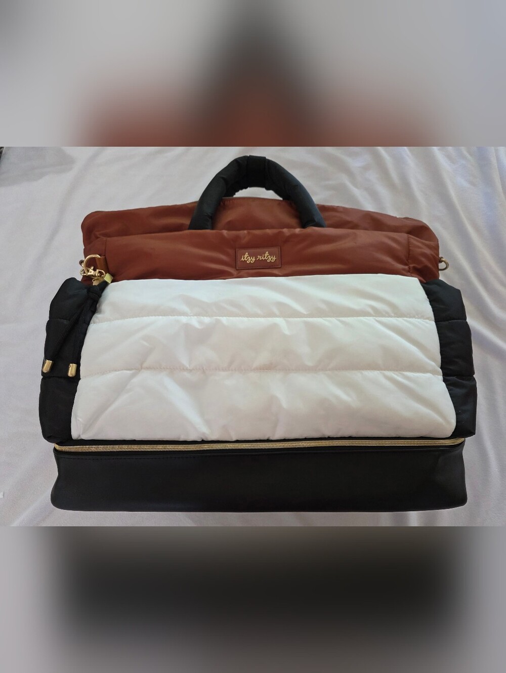 Itzy Ritzy Weekender Bag. - Picture 8 of 15